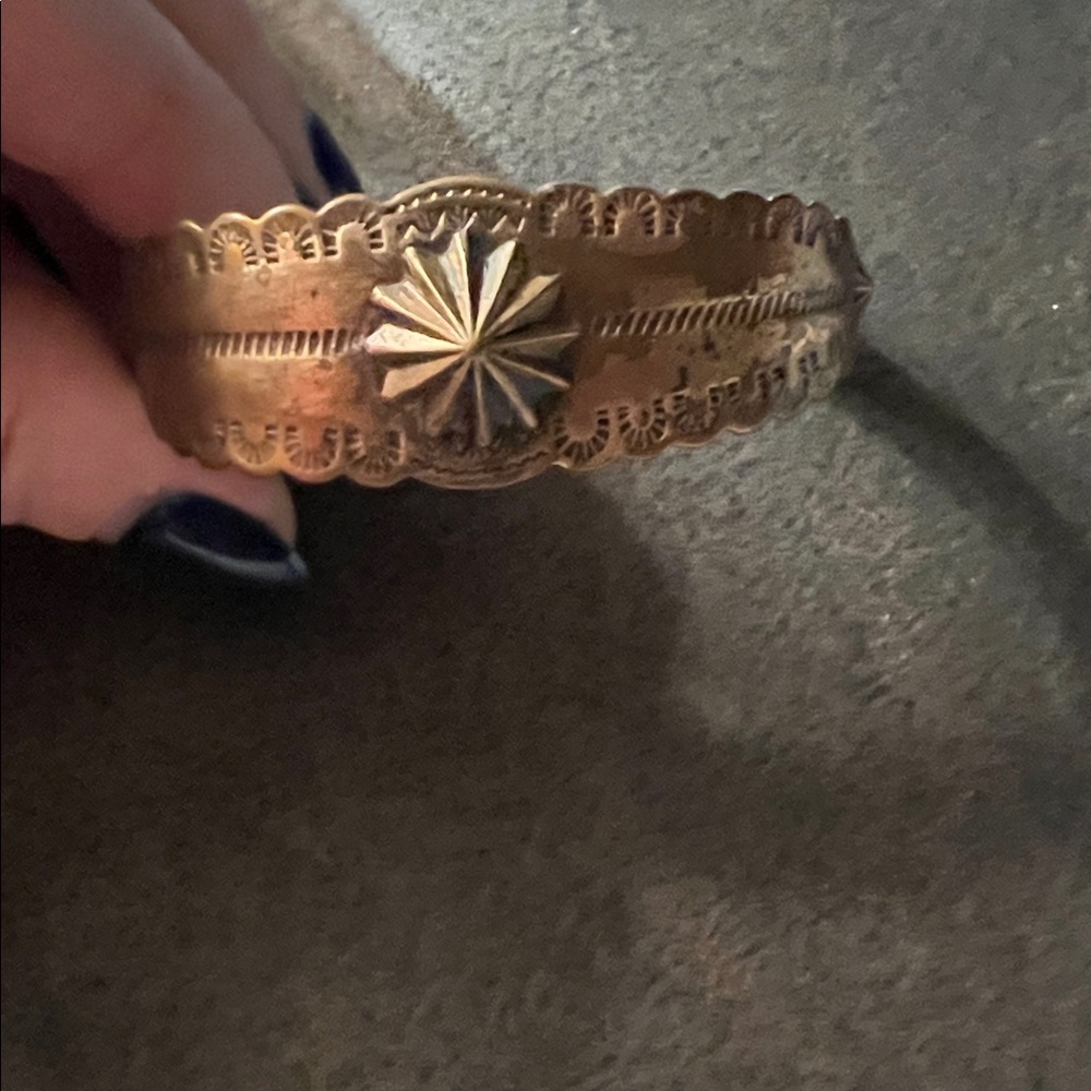 Vintage Solid Copper Stampede Cuff Bracelet - Picture 6 of 7